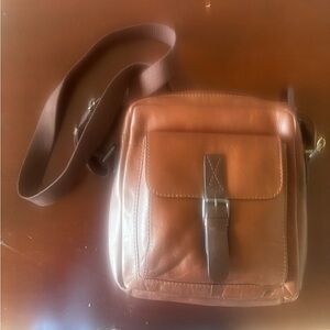 Brand new never worn cross body purse